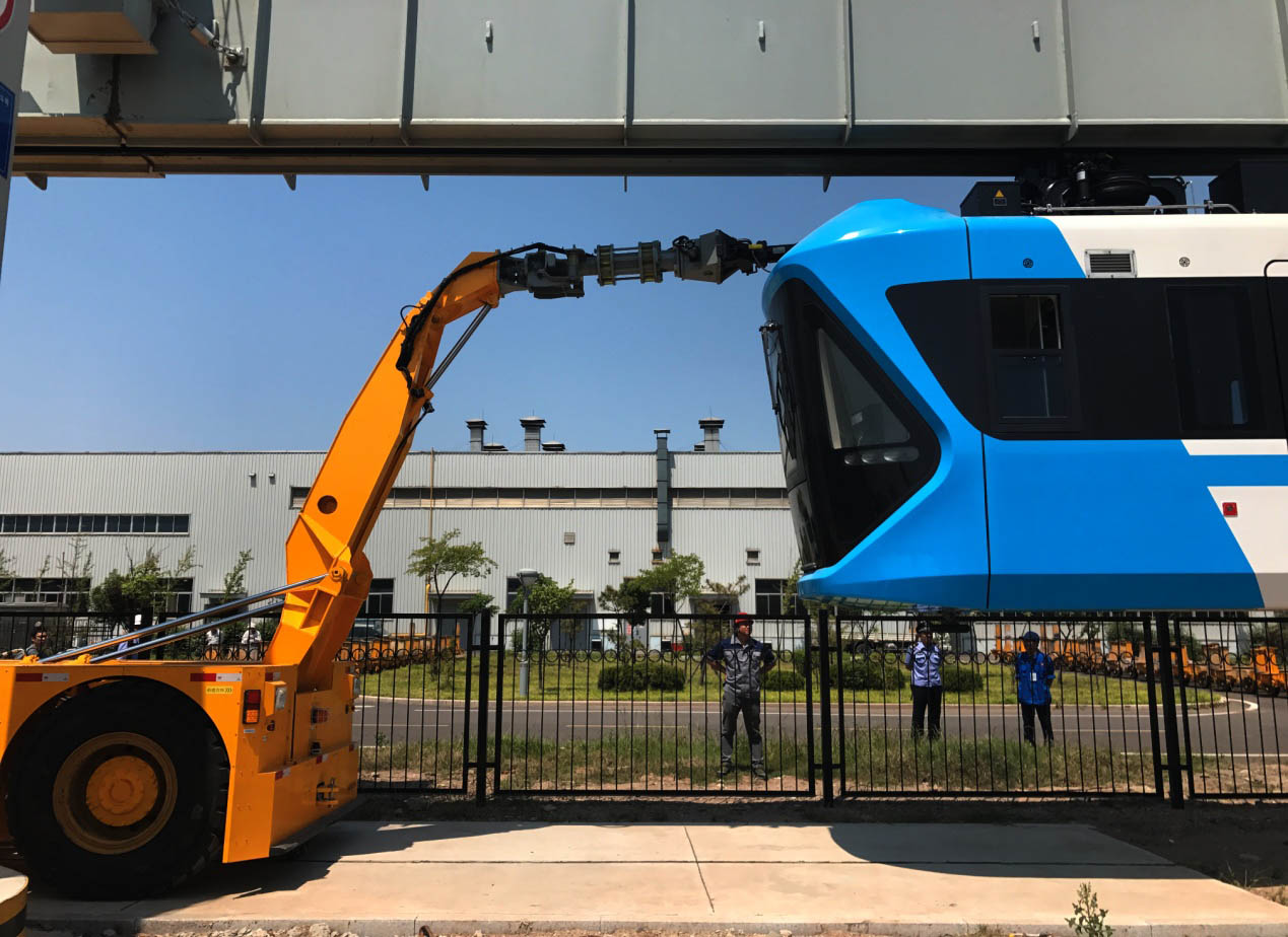 成都米兰(中国)空轨列车专用调拉车-1.jpg